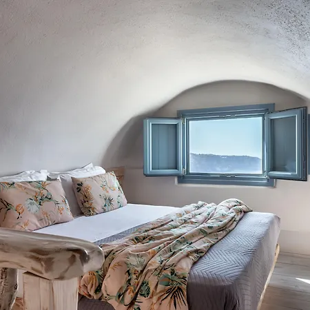 Athermi - Adults Only Otel 3*