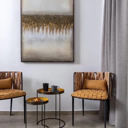 호텔 Athermi - Adults Only 3*