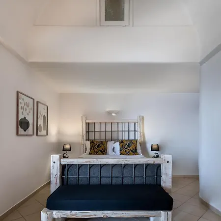 Athermi - Adults Only Fira (Santorini)