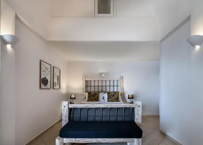 Athermi - Adults Only Fira (Santorini)